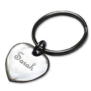 Petit coeur gravé en porte-clés Petit coeur gravé en porte-clés