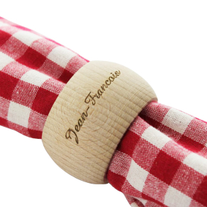 Rond de serviette en bois grav prnom